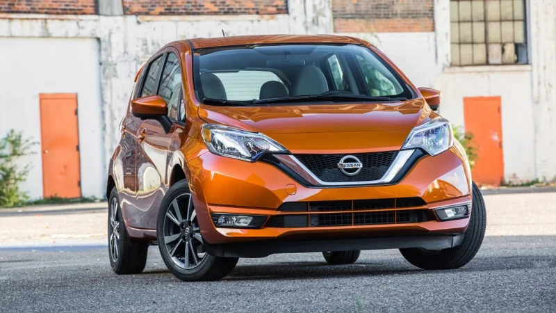AUTO-DEKOR NISSAN PULSAR POKROWCE XR FOTELE