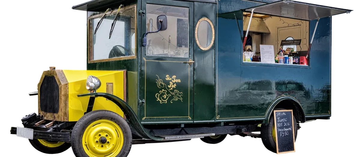 Boom food trucków: rosnąca popularność gastronomicznych przyczep