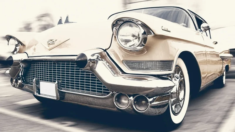 CHRYSLER IMPERIAL CROWN