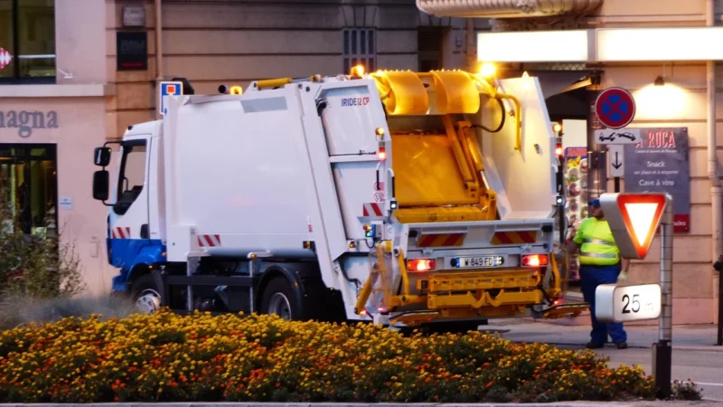 DAF / 106 / 510 / 6 X 4 / ACC / E 6 / DMC 61 000