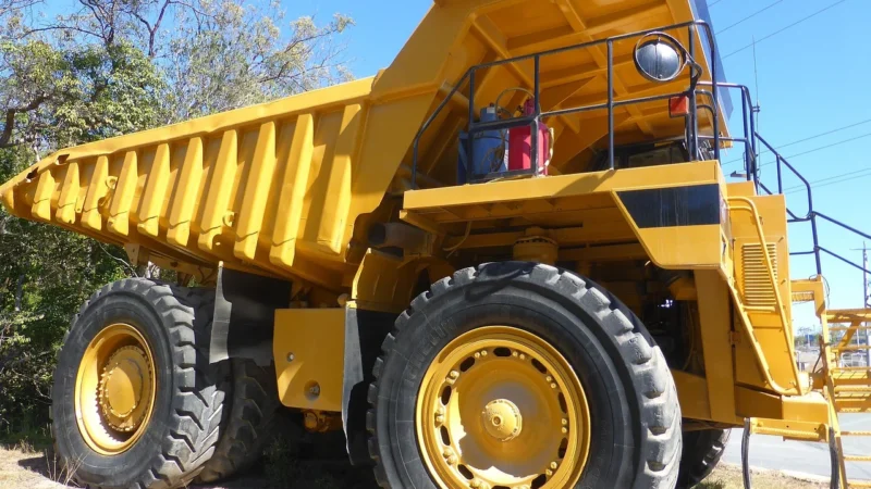 IVECO TRAKKER 6×4 WYWROTKA WYWROT HYDROKLAPA