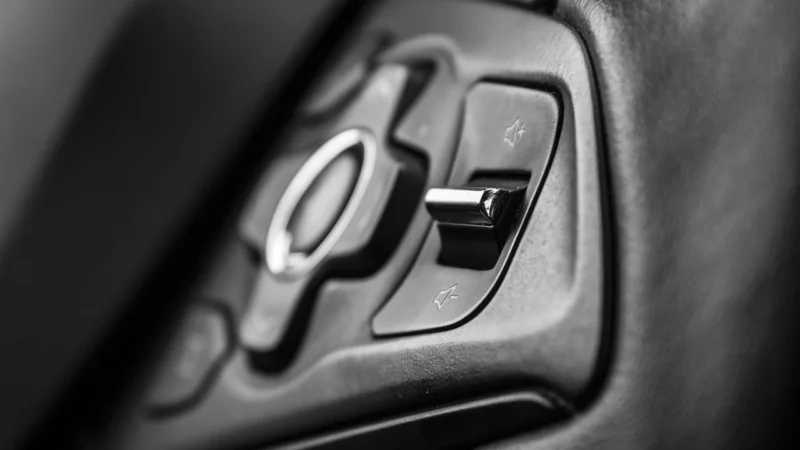 Opel Vivaro L2H1 Furgon Krajowy I Wł Mały Przebieg